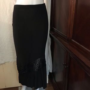 🆕 Solar Collection Black Maxi Skirt-Med